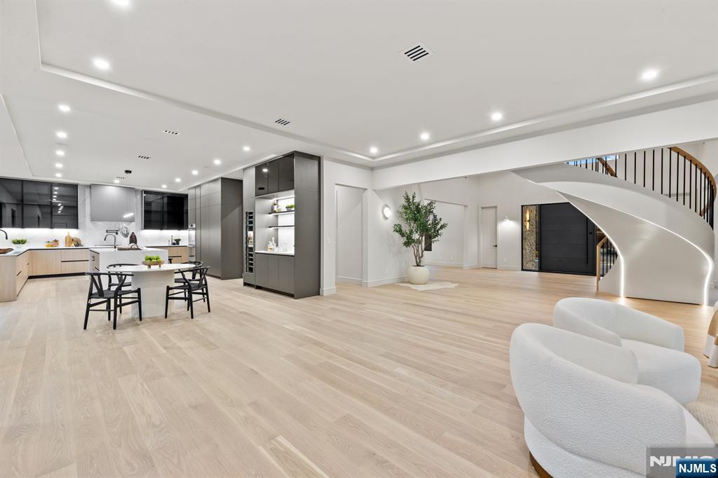 67 Hickory Lane_1679