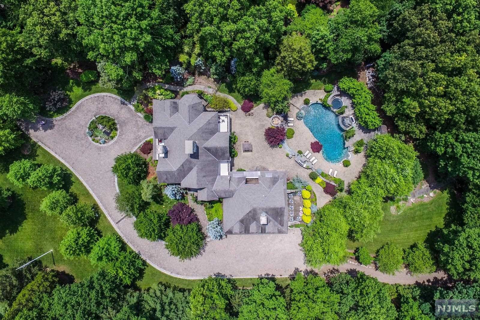 1080 Ramapo Valley Road, Mahwah, NJ 07430 Listing Photo  0