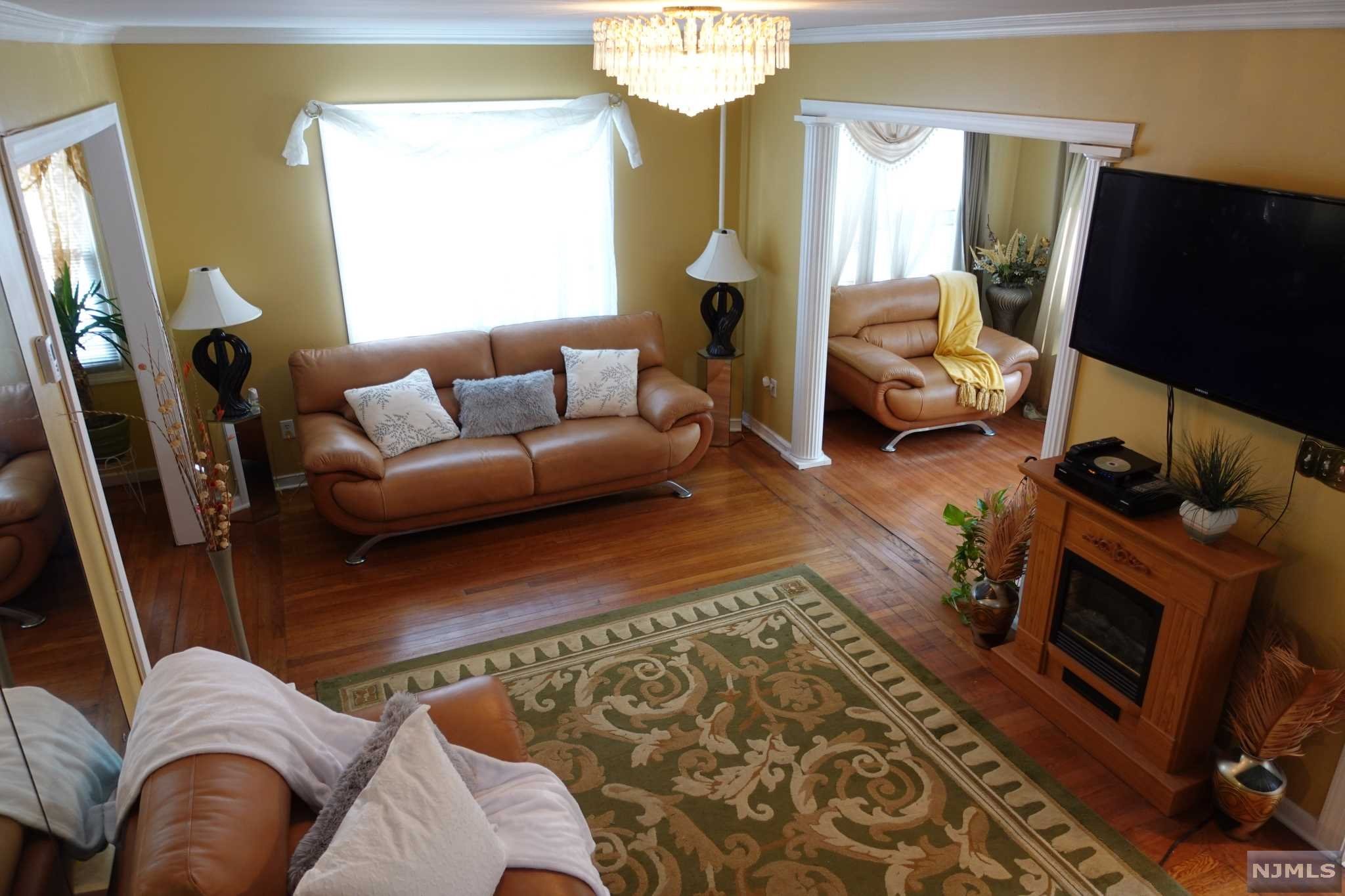 Homes for sale in Teaneck, NJ | 1153 Queen Anne Rd, Teaneck, NJ 07666 | MLS# 21038695