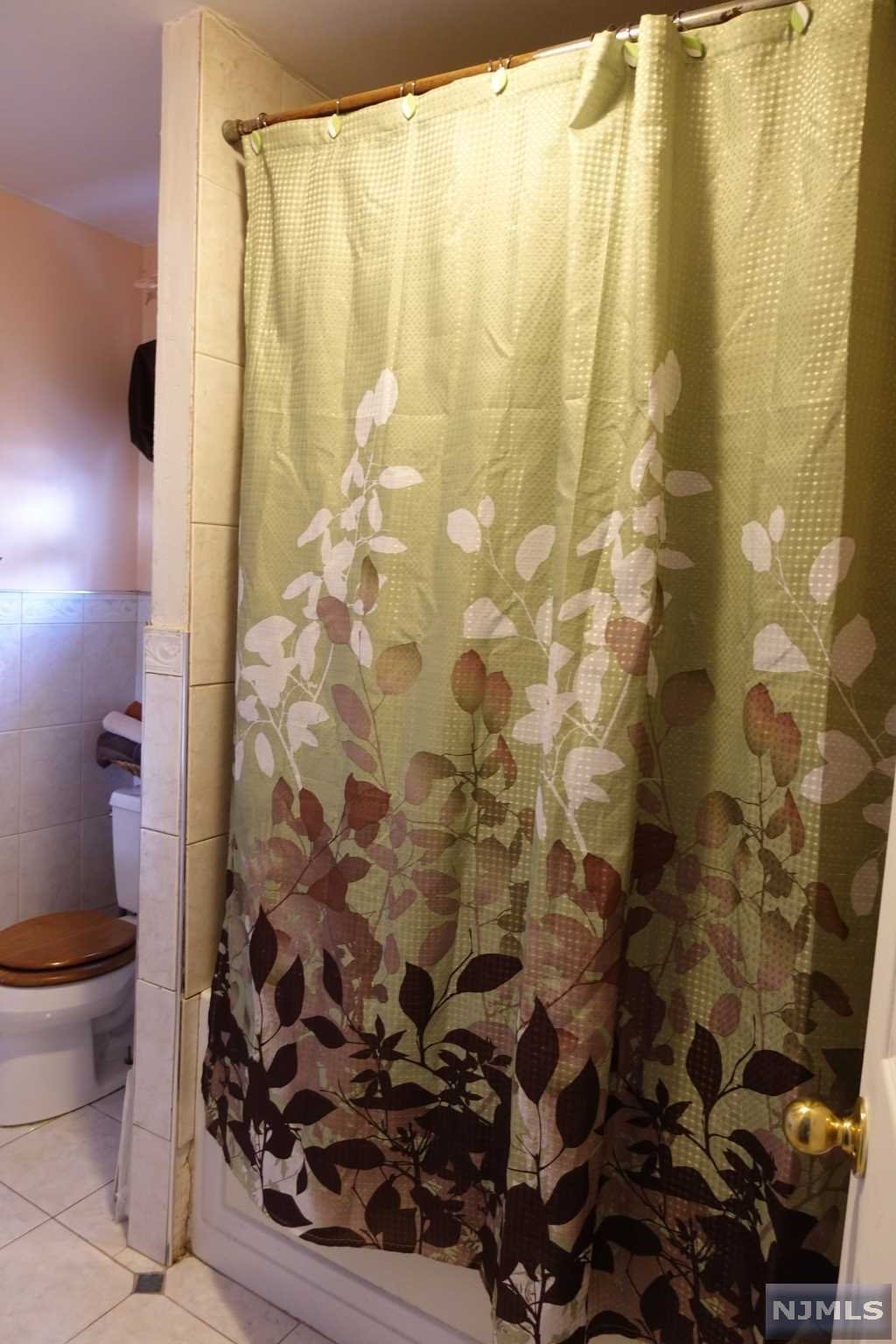 1153 Queen Anne Road, Teaneck, NJ, 07666