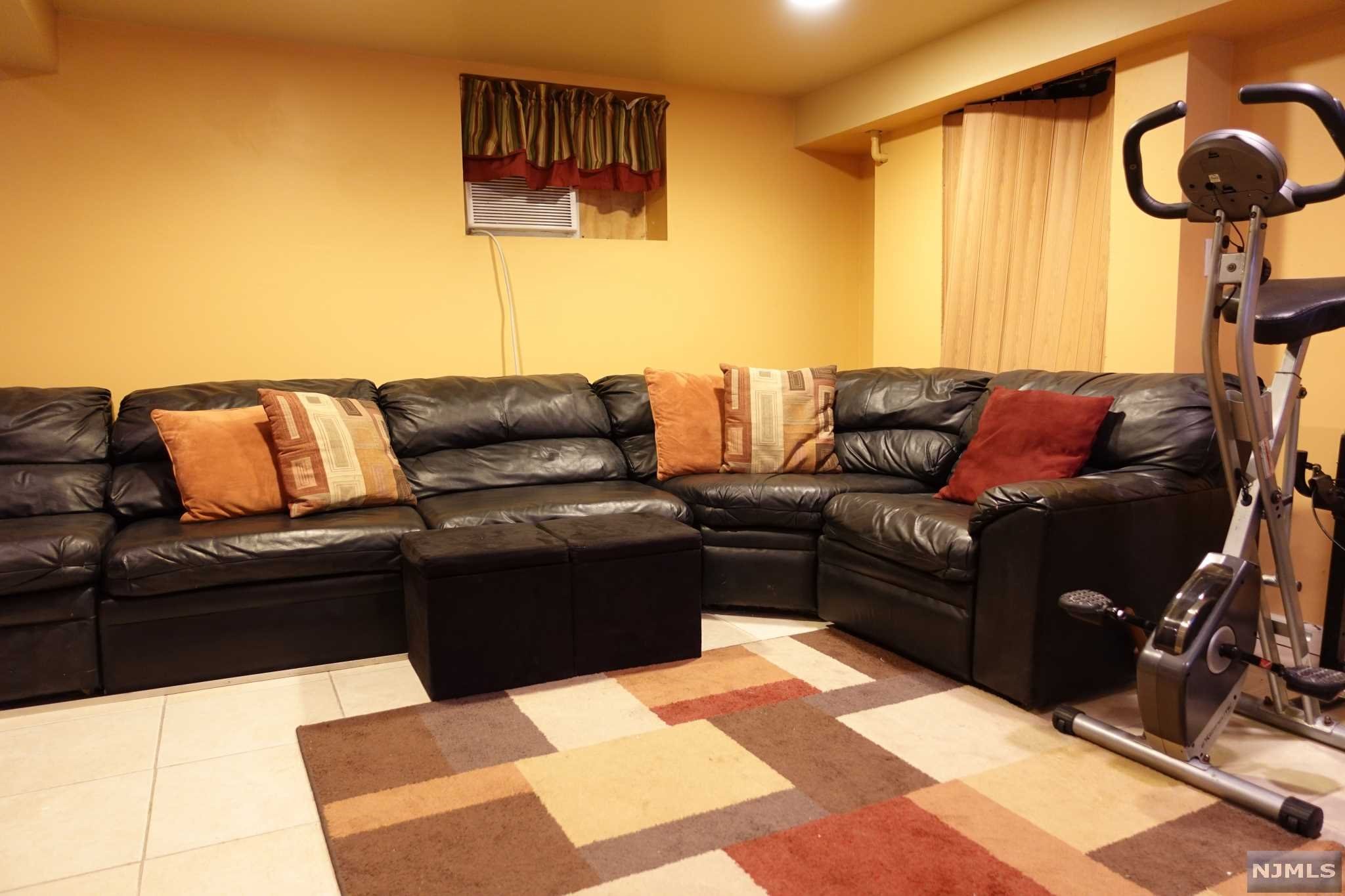 1153 Queen Anne Road, Teaneck, NJ, 07666