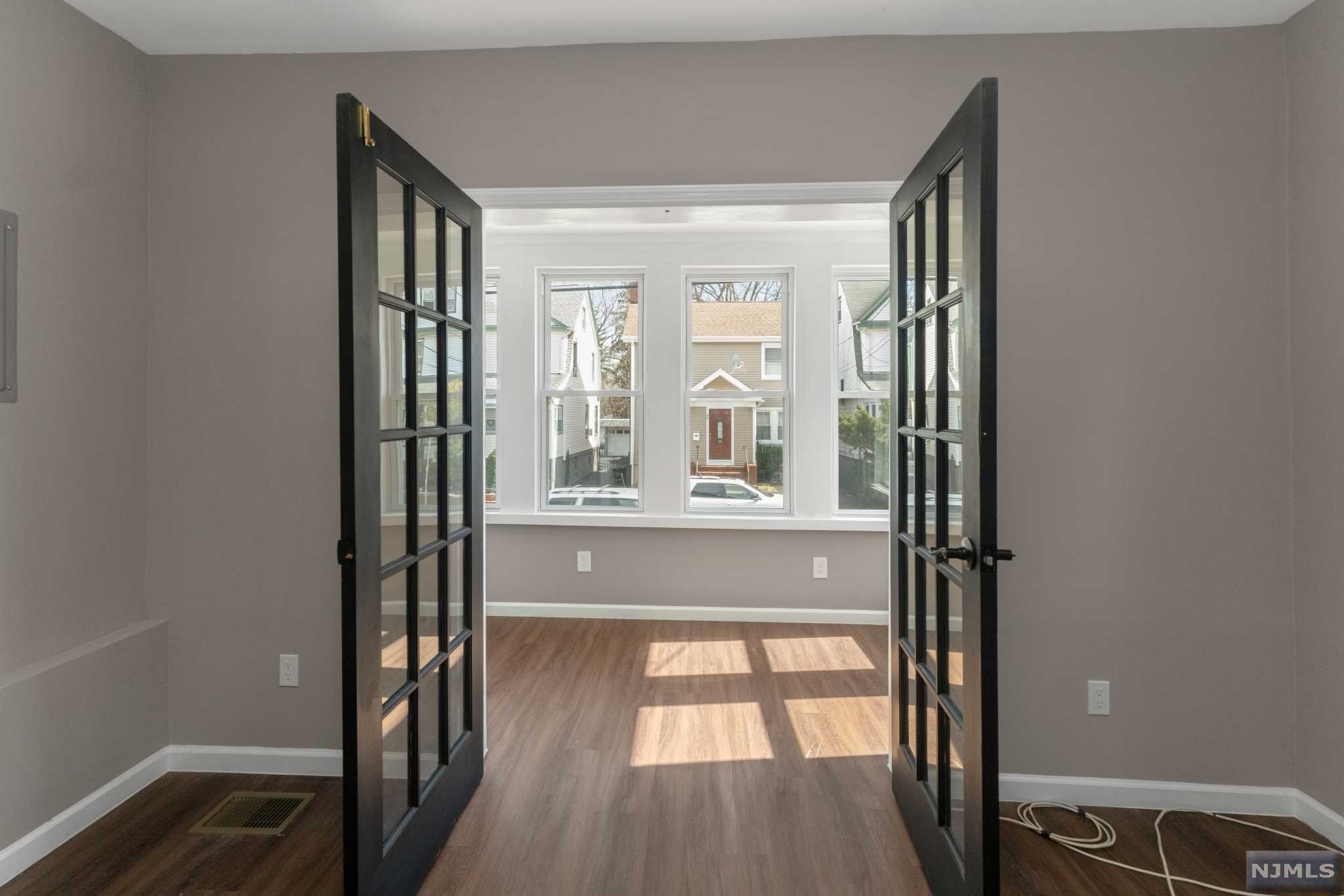 Homes for sale in Newark, NJ | 31 Halstead St, Newark, NJ 07106 | MLS# 22008511