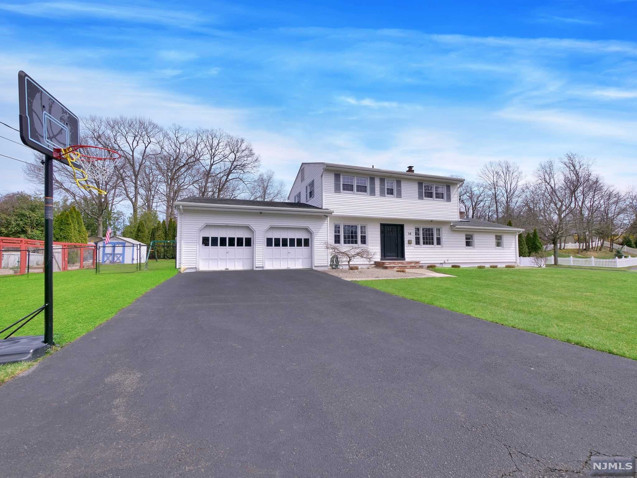 16 Raleigh Lane, Wayne, NJ 07470 Listing Photo  0