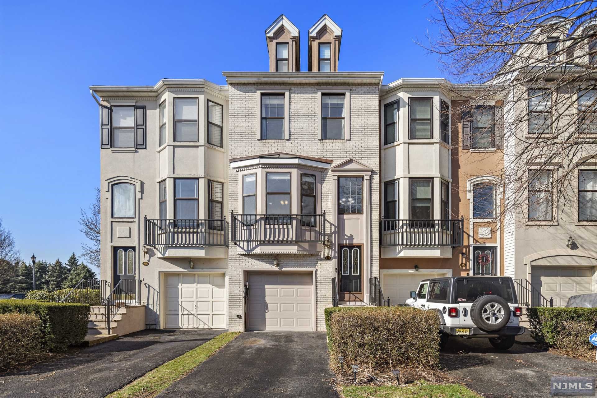 Homes for sale in Nutley, NJ | 310 Wilshire Dr, Nutley, NJ 07110 | MLS# 22012144