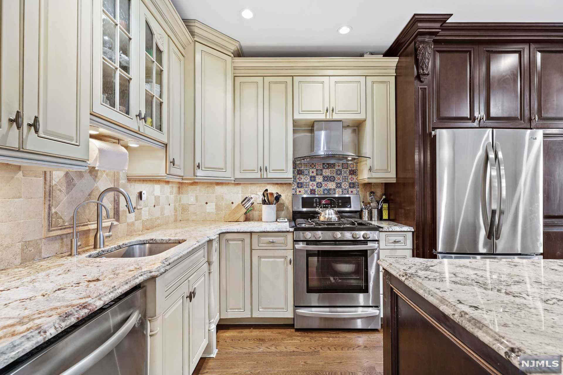 Homes for sale in Nutley, NJ | 310 Wilshire Dr, Nutley, NJ 07110 | MLS# 22012144