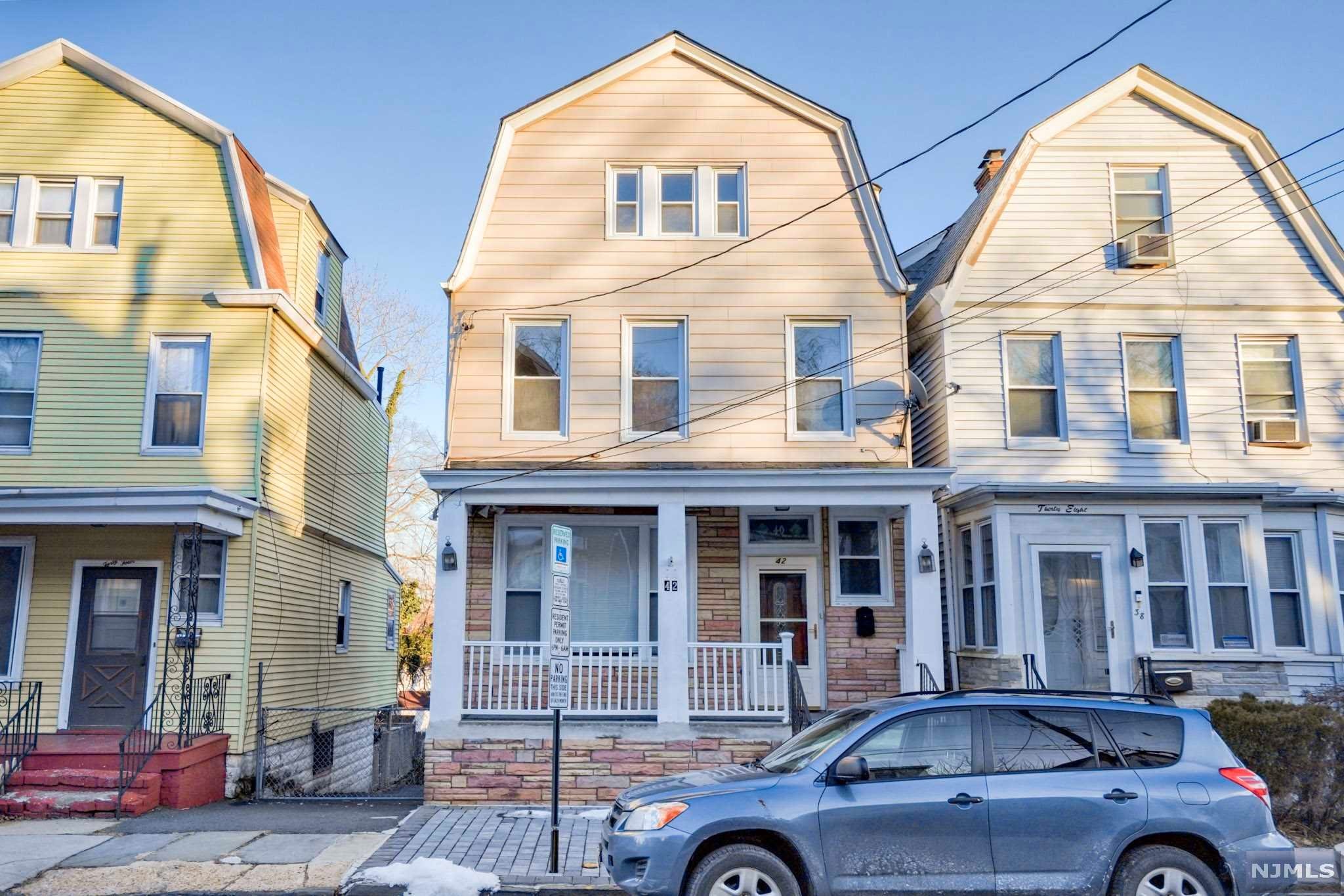 Homes for sale in Irvington, NJ | 40 Newton Pl, Irvington, NJ 07111 | MLS# 22012708