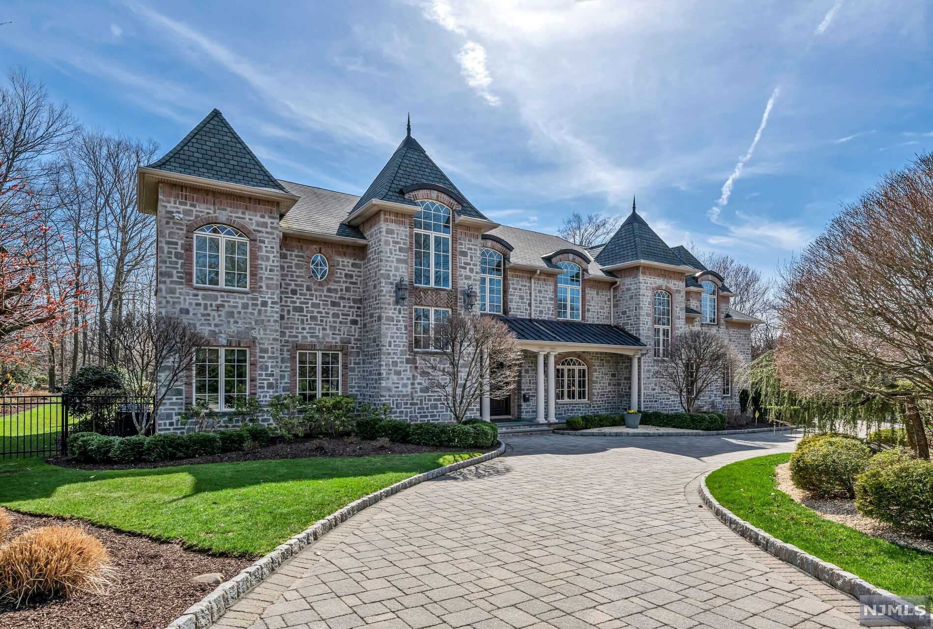 22 Stone Ledge Road, Upper Saddle River, NJ 07458 Listing Photo  0