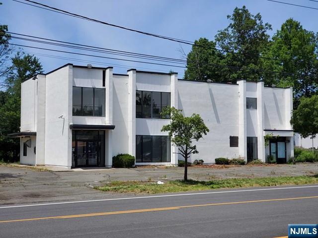 45 Carlton Avenue, East Rutherford, NJ, 07073