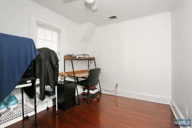 41 Oakland, Westwood, NJ 07675 Listing Photo  10