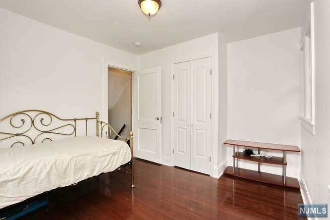 41 Oakland, Westwood, NJ 07675 Listing Photo  8