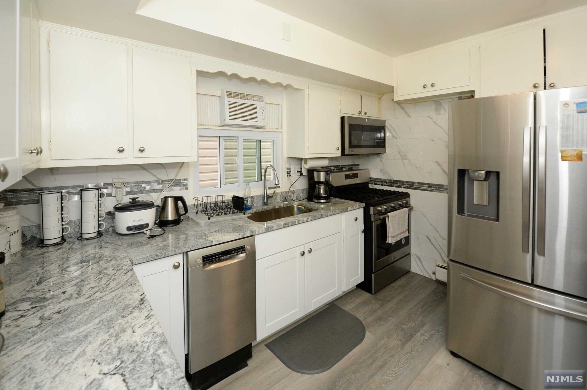 Homes for sale in Guttenberg, NJ | 138C 68Th St, Guttenberg, NJ 07093 | MLS# 22026718