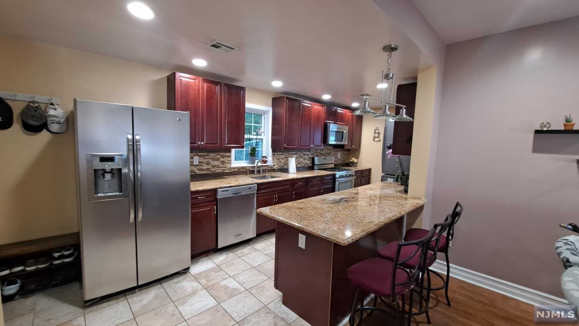 Homes for sale in Ridgefield Park, NJ | 29 1St St, Ridgefield Park, NJ 07660 | MLS# 22029512