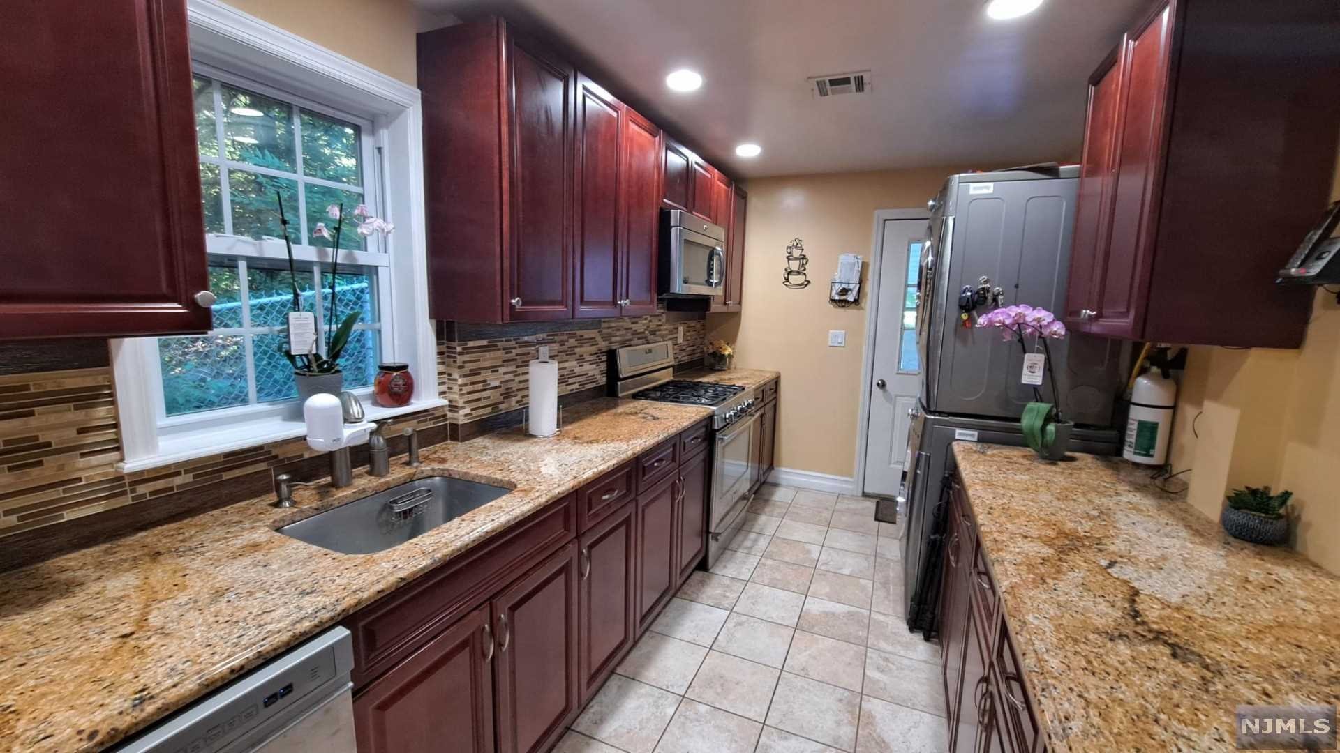 Homes for sale in Ridgefield Park, NJ | 29 1St St, Ridgefield Park, NJ 07660 | MLS# 22029512