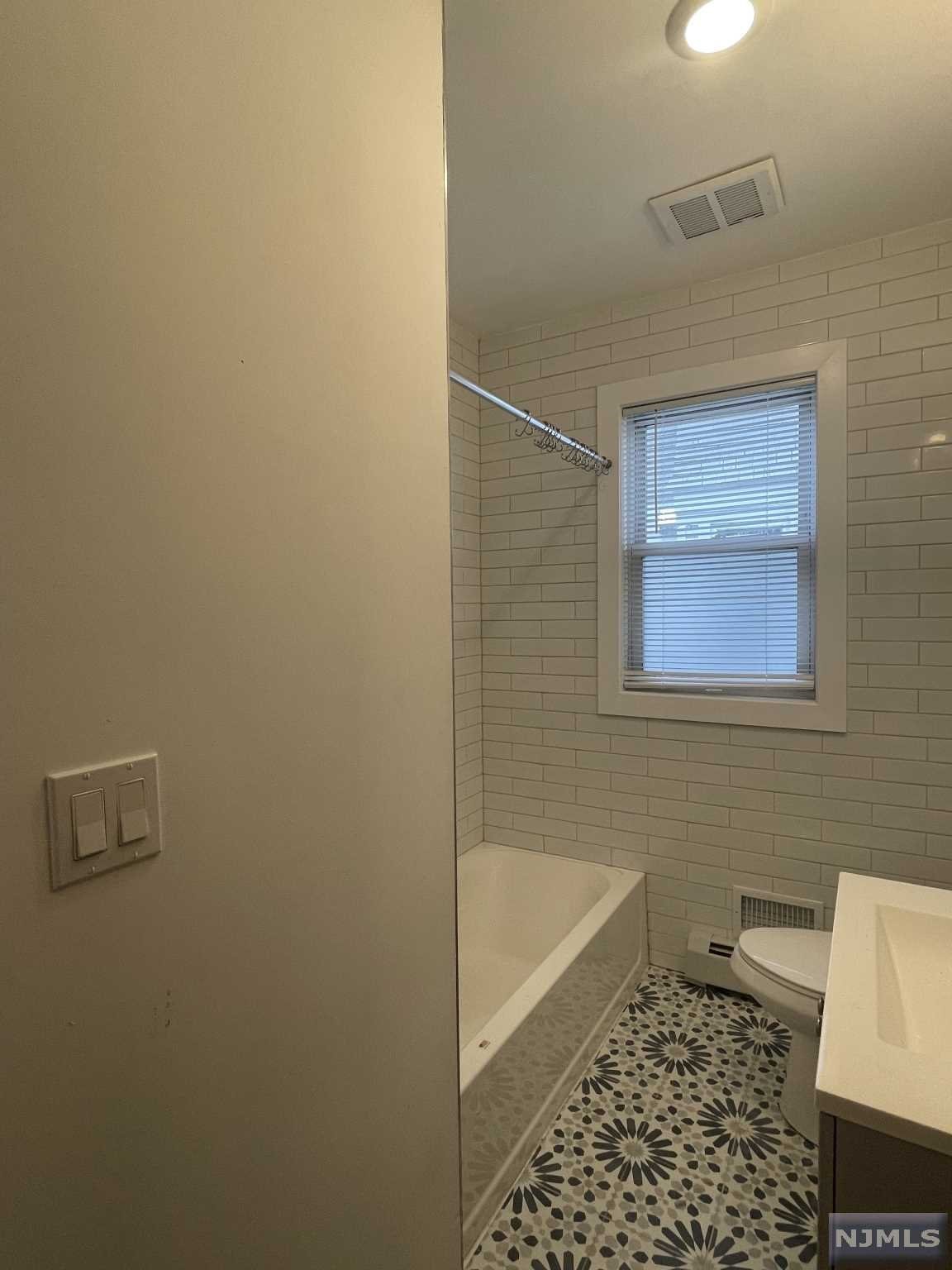 134 Highland, #1, Midland Park, NJ 07432 Listing Photo  19