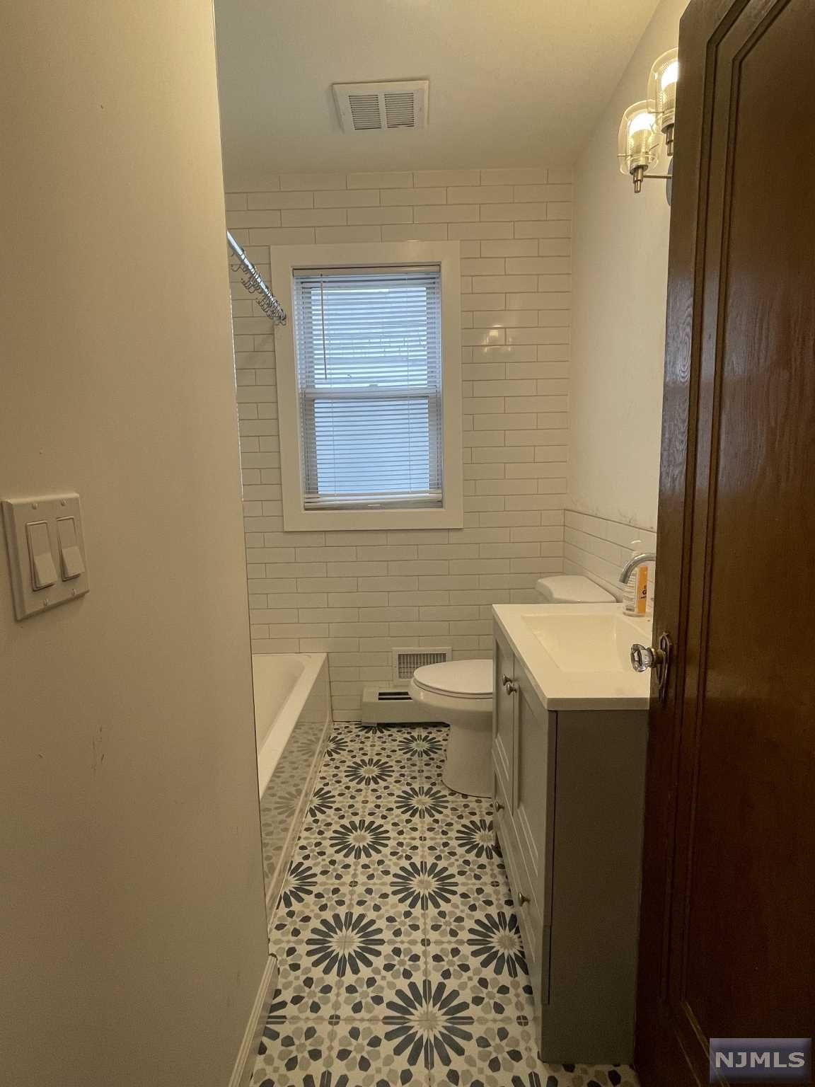134 Highland, #1, Midland Park, NJ 07432 Listing Photo  20
