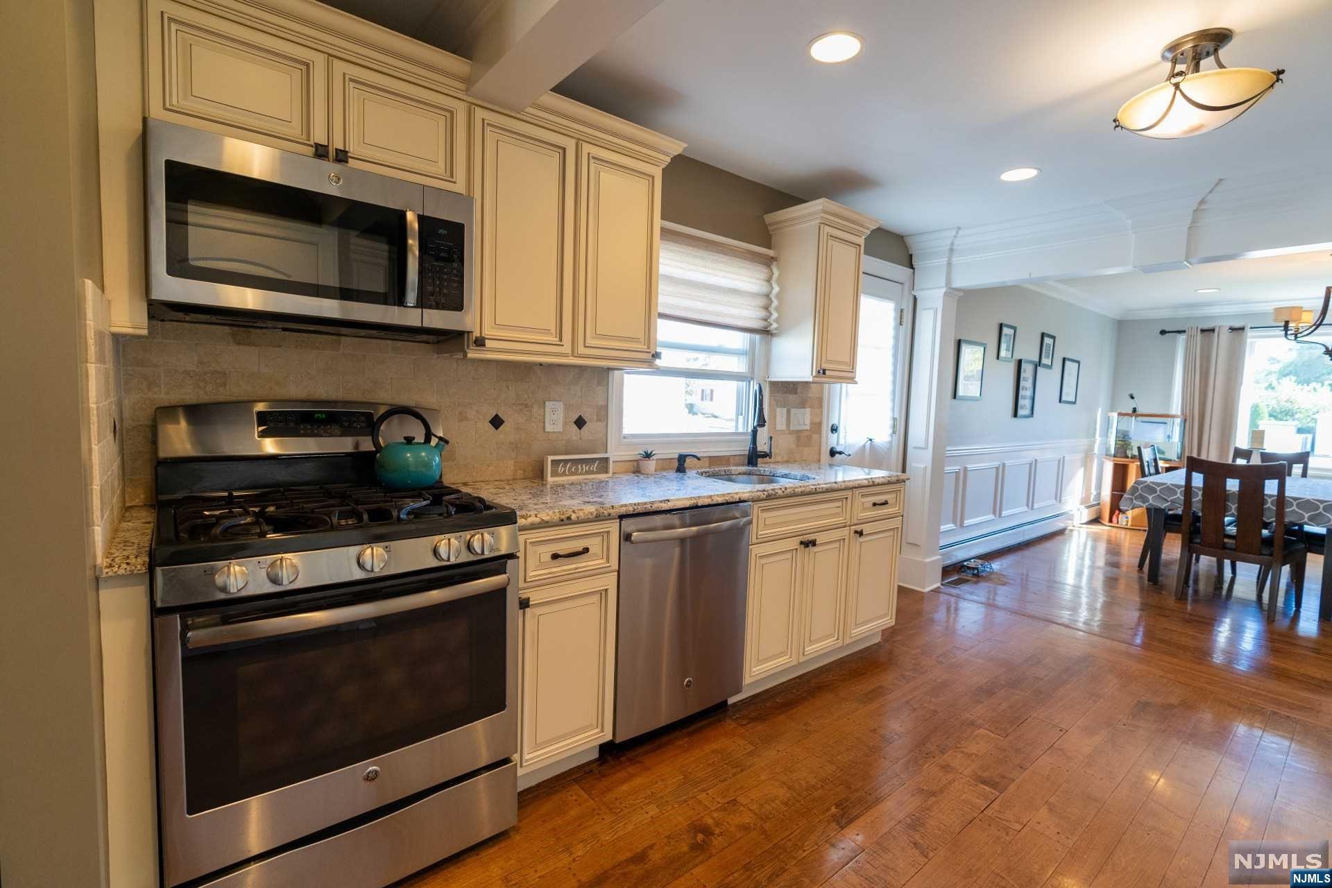 Homes for sale in Saddle Brook, NJ | 39 Alberta Dr, Saddle Brook, NJ 07663 | MLS# 22039913