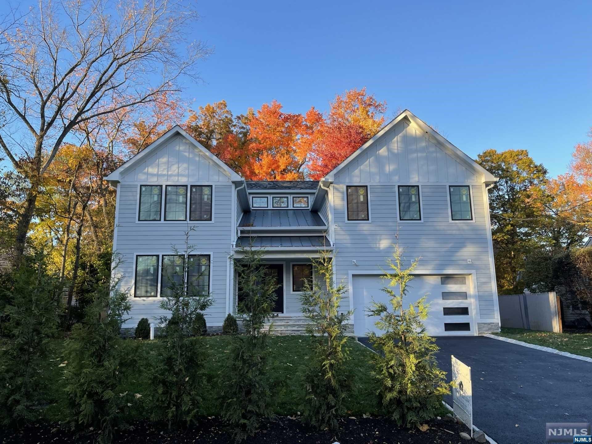 Homes for sale in Livingston, NJ | 39 Park Dr, Livingston, NJ 07039 | MLS# 22041234