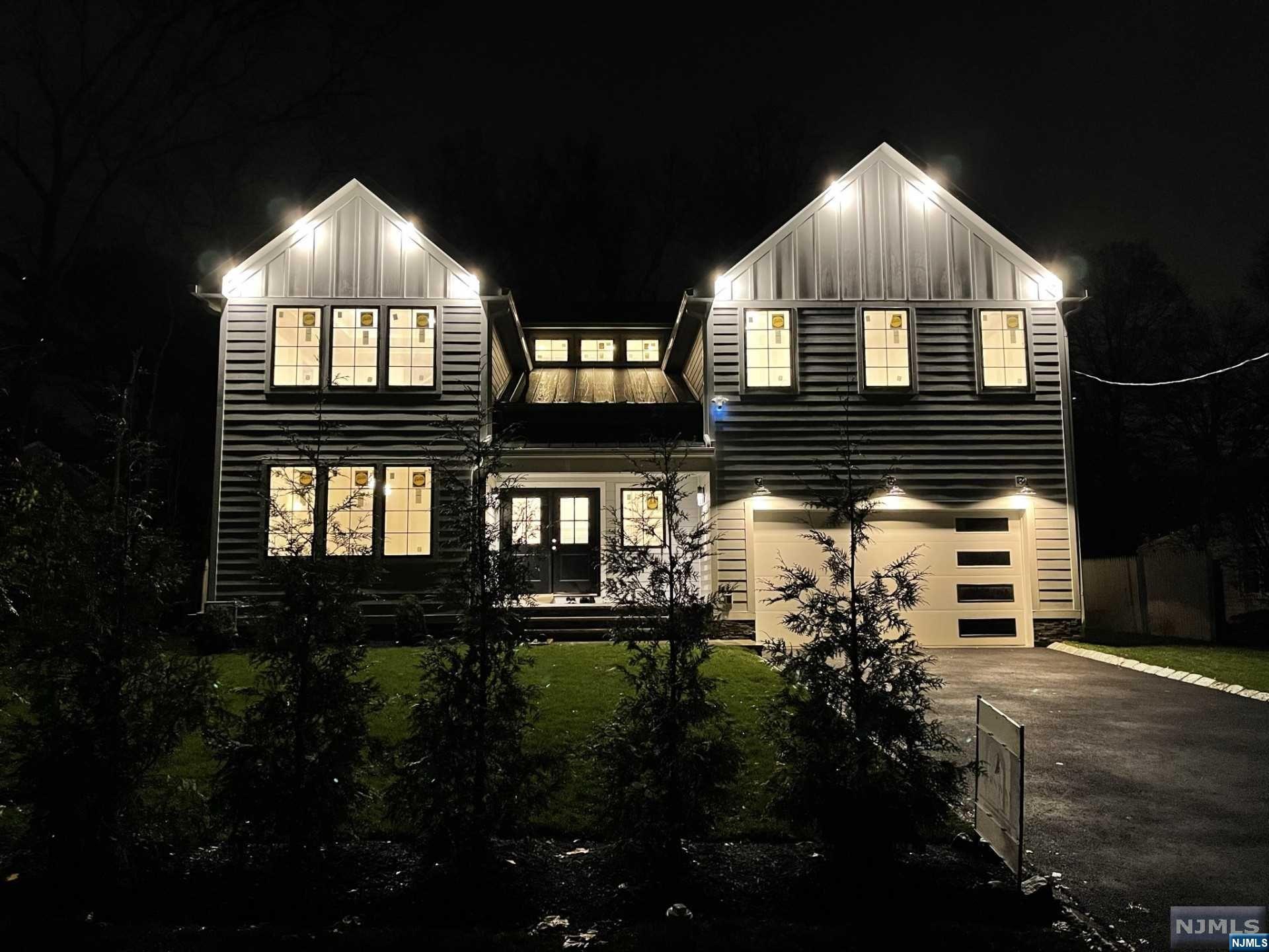 Homes for sale in Livingston, NJ | 39 Park Dr, Livingston, NJ 07039 | MLS# 22041234