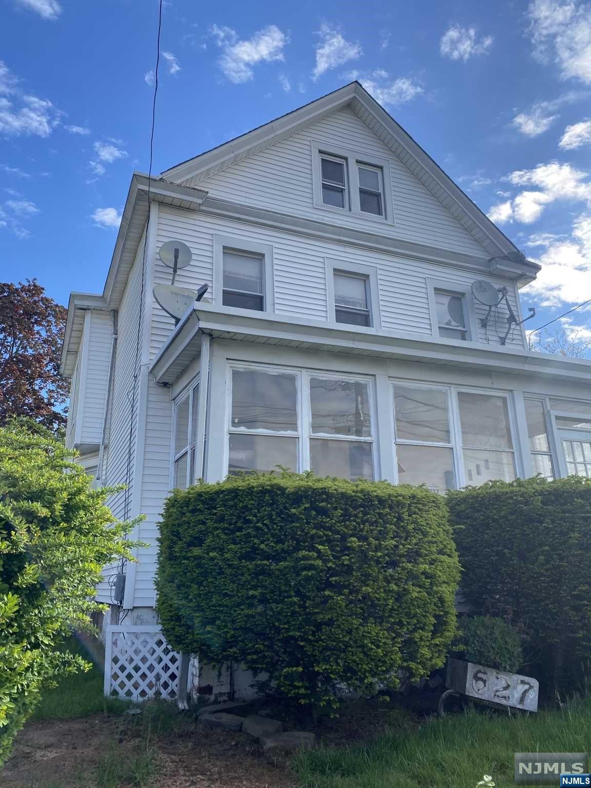 Homes for sale in Lyndhurst, NJ | 627 Freeman St, Lyndhurst, NJ 07071 | MLS# 23014181