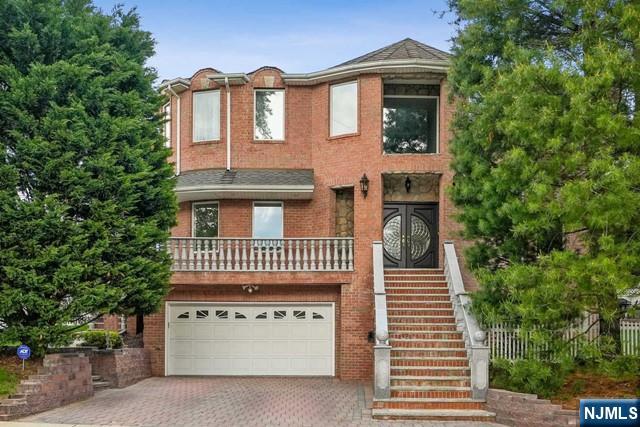 Homes for sale in New Milford, NJ | 719 Cypress St, New Milford, NJ 07646 | MLS# 23017483