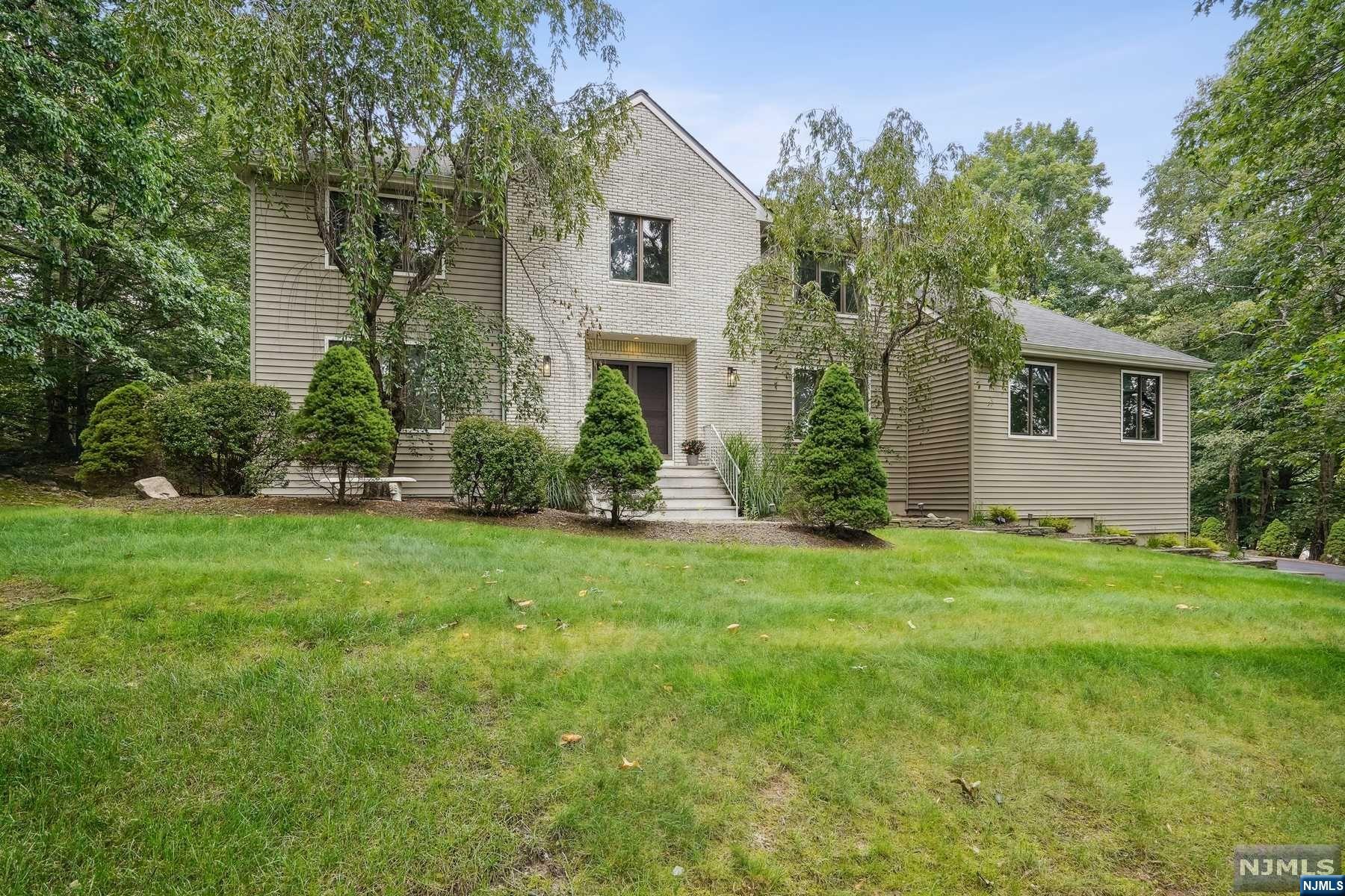 40 Tower Hill Lane, Kinnelon Borough, NJ 07405 Listing Photo  0