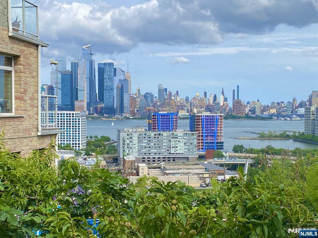 Homes for sale in Union City, NJ | 1400 Manhattan Ave, Union City, NJ 07087 | MLS# 23019484