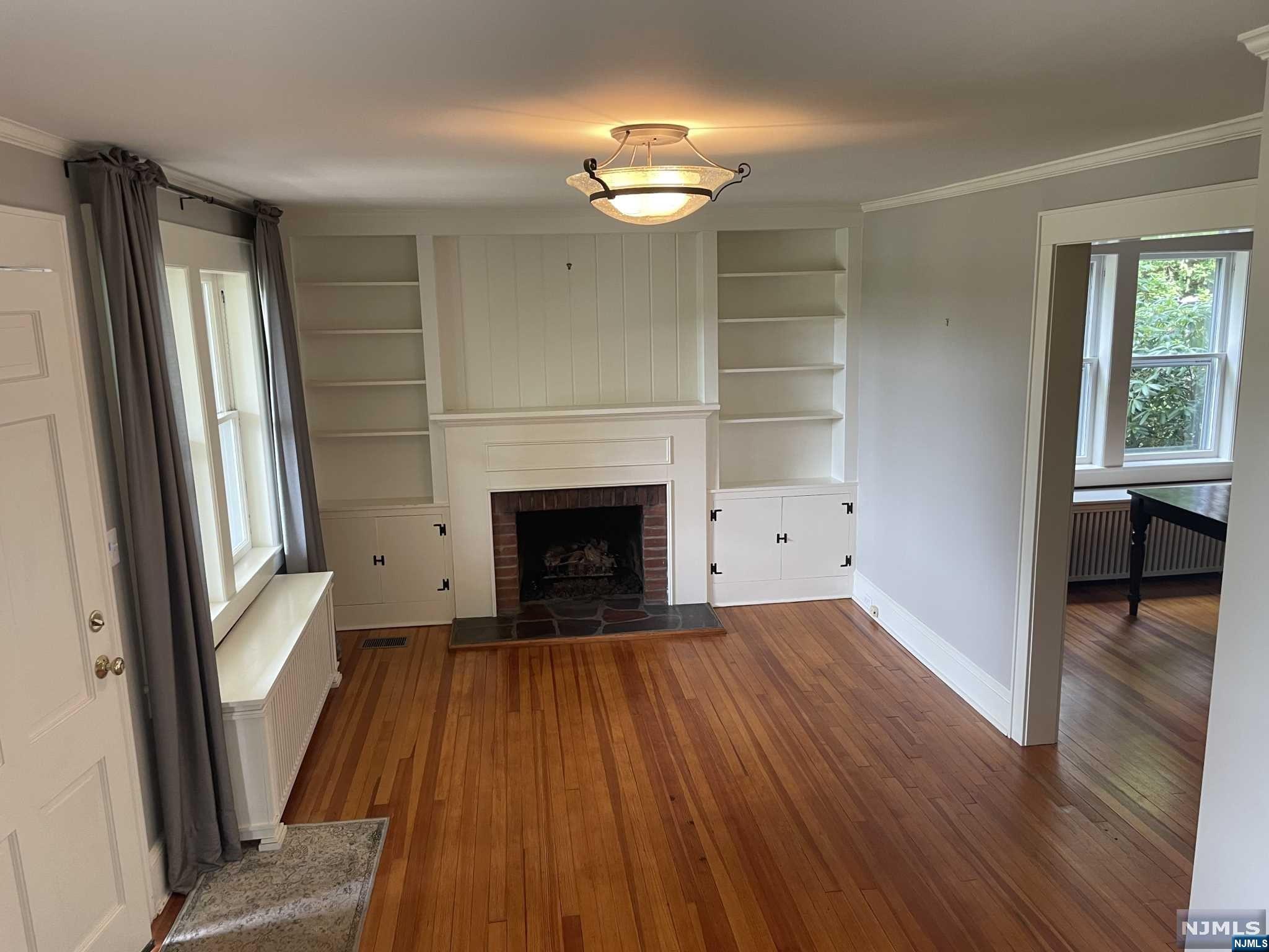 138 Chestnut Ridge, Saddle River, NJ 07458 Listing Photo  2