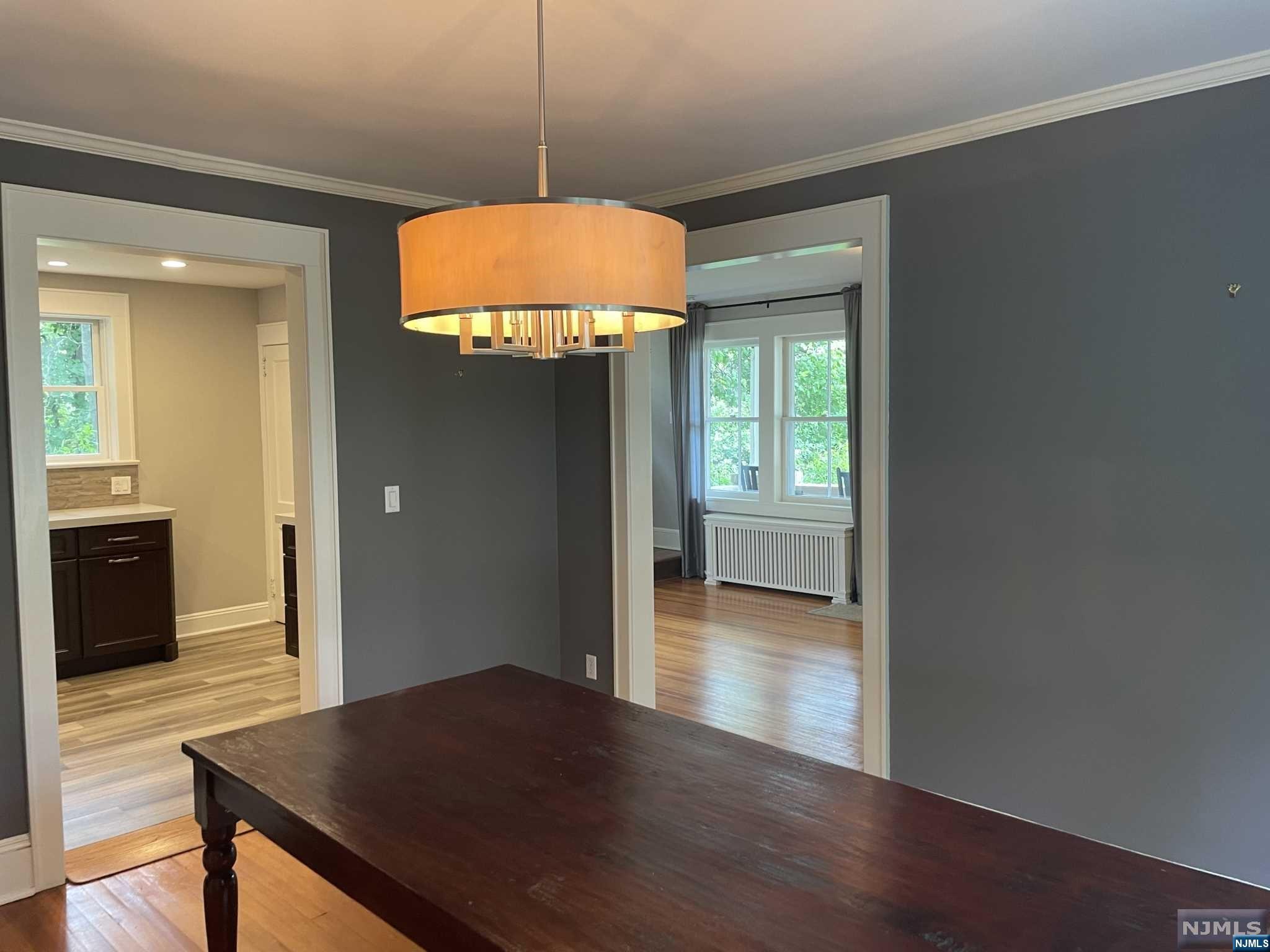 138 Chestnut Ridge, Saddle River, NJ 07458 Listing Photo  4