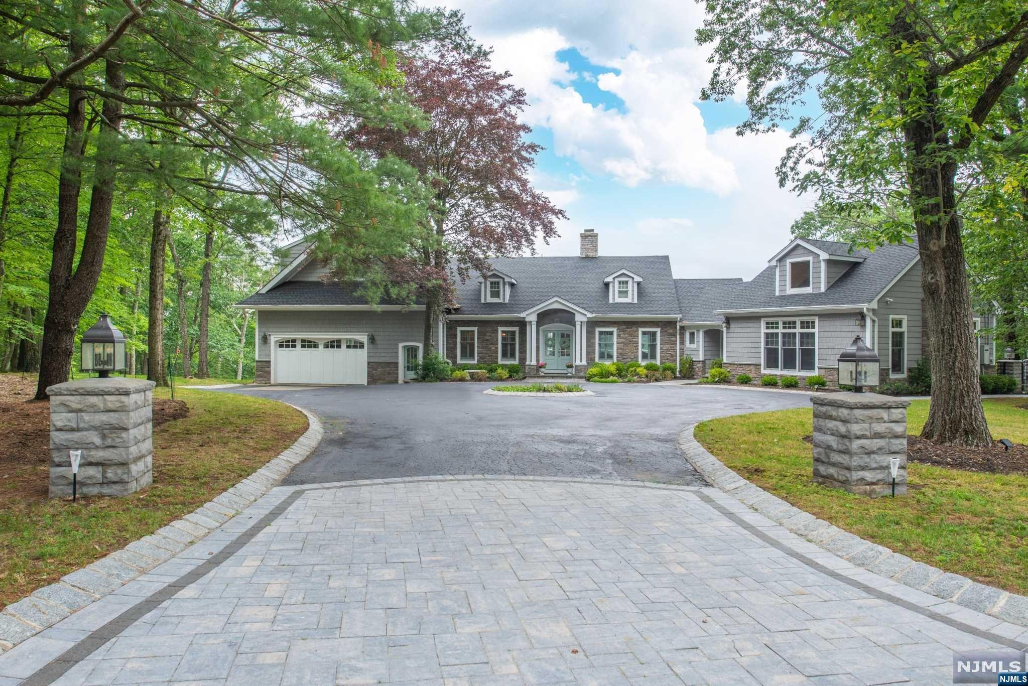 27 Hilltop Road, Kinnelon Borough, NJ 07405 Listing Photo  0