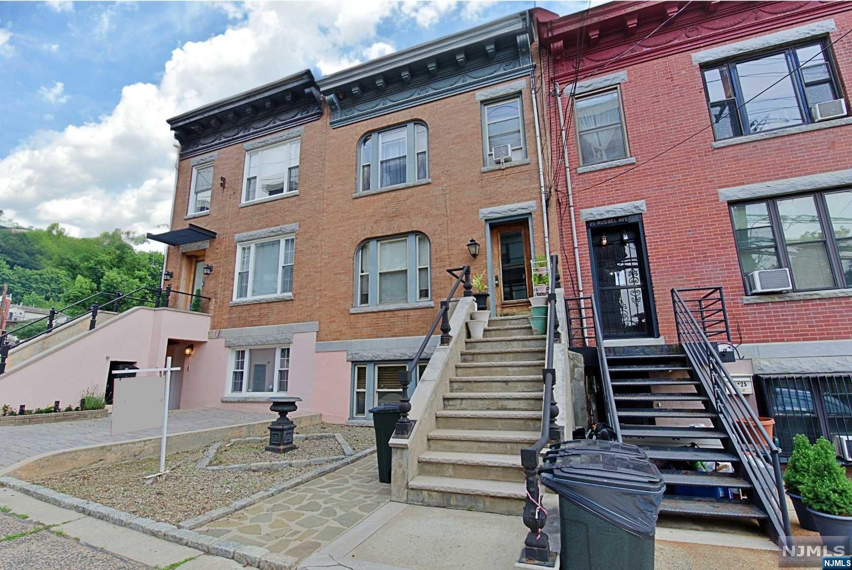 GOLD COAST...THREE family Brownstone, patio/yard...excellent investment, low taxes, good income, great location...walking distance to shopping, Whole Foods, Restaurants, all busses, short drive to Ferry, all highways and Bridge