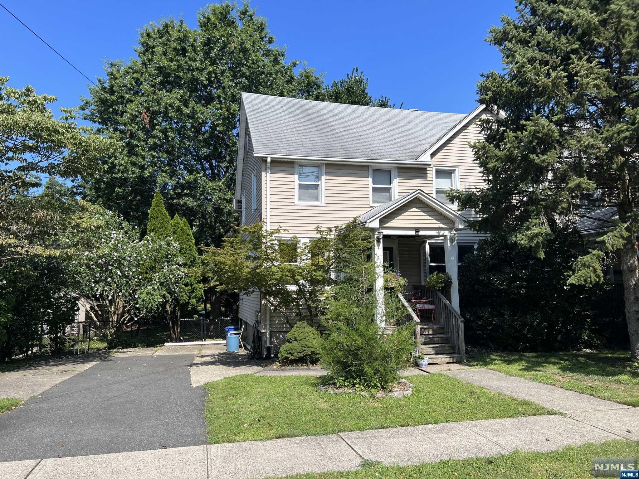 TOP 10 BEST Shopping near Garfield, NJ 07026 - Updated 2026 - Yelp, image size:2048x1536