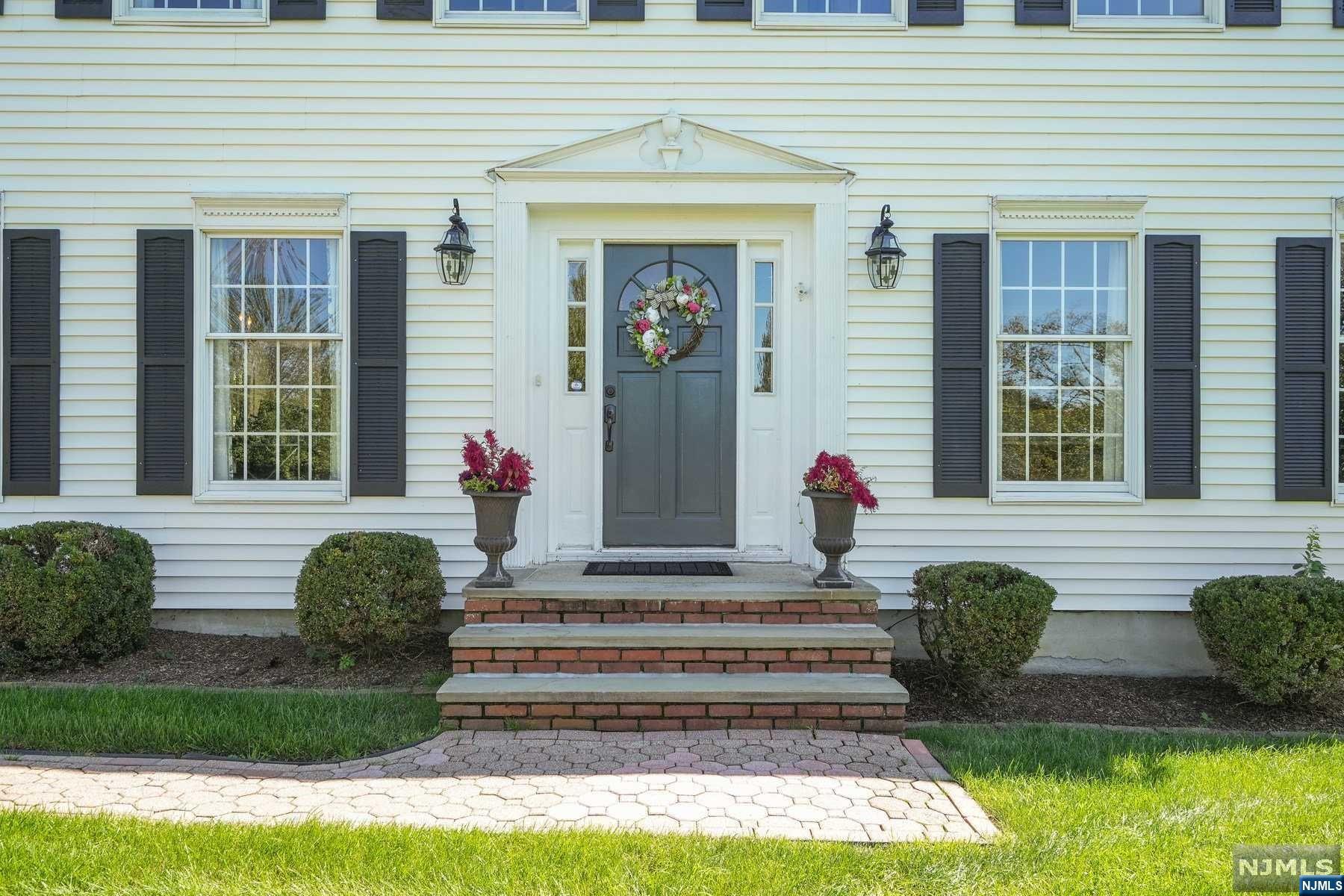 Homes for sale in Andover Twsp, NJ | 18 Dorset Ln, Andover Twsp, NJ 07848 | MLS# 23030107