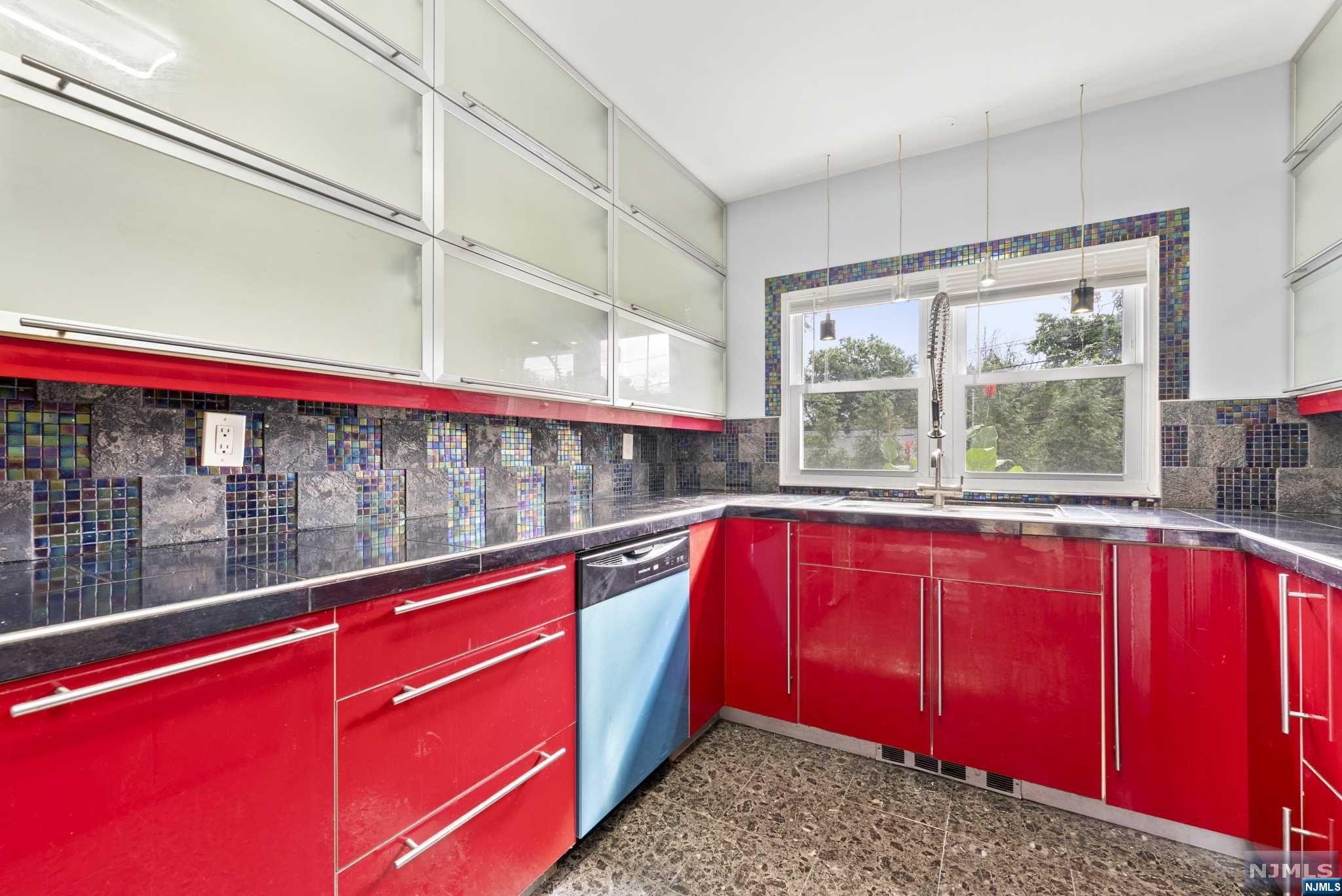 52 Main, Westwood, NJ 07675 Listing Photo  5