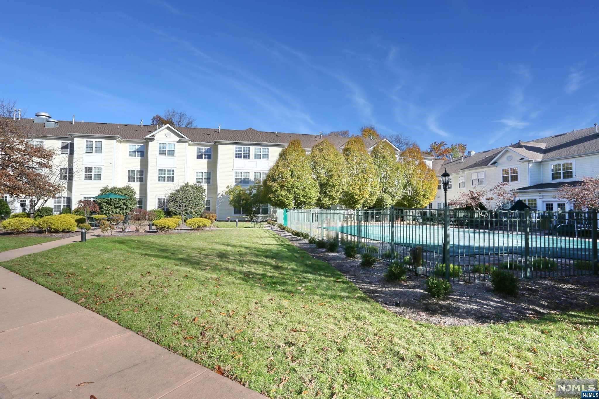 187 Paterson, #128, Midland Park, NJ 07432 Listing Photo  22