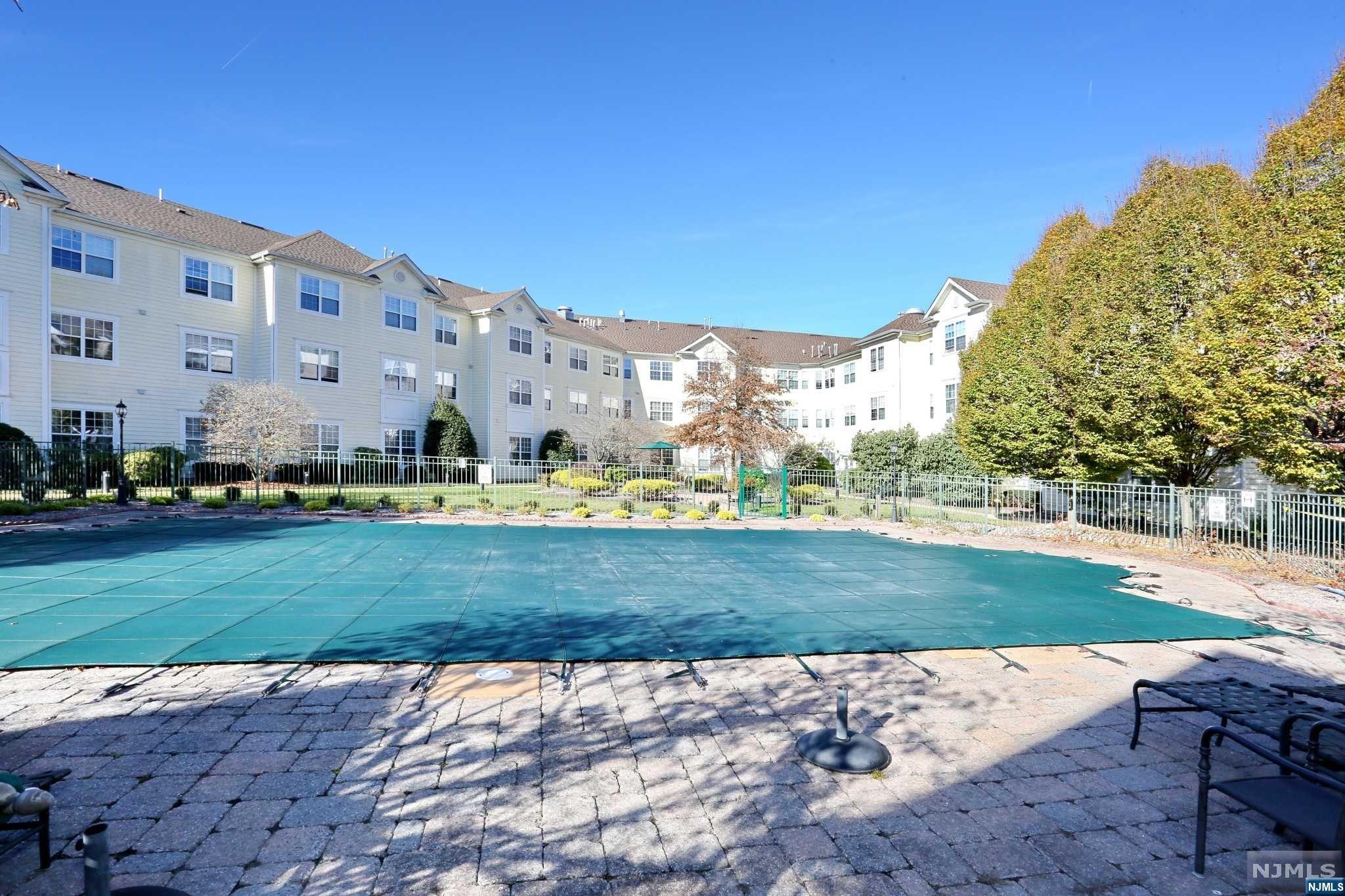 187 Paterson, #128, Midland Park, NJ 07432 Listing Photo  23