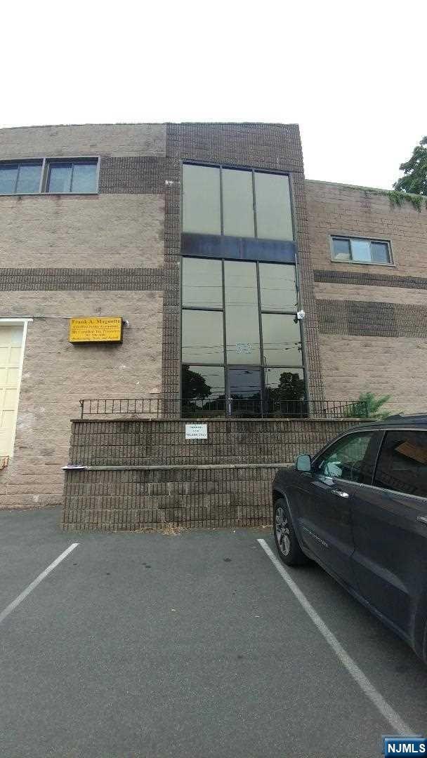 BERGENFIELD Properties
