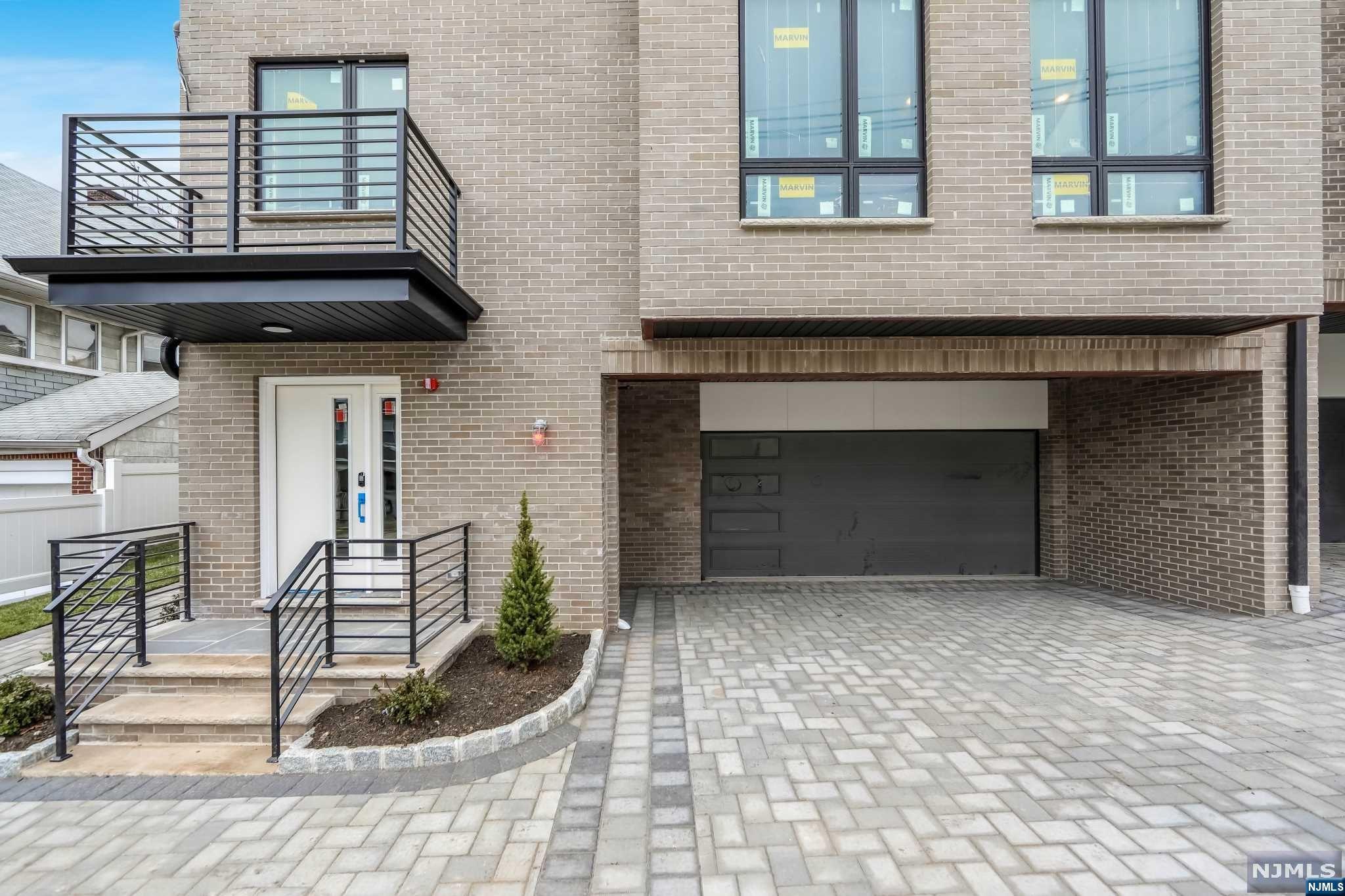 Homes for sale in Palisades Park, NJ | 109 Henry Ave #B, Palisades Park, NJ 07650 | MLS# 24005739