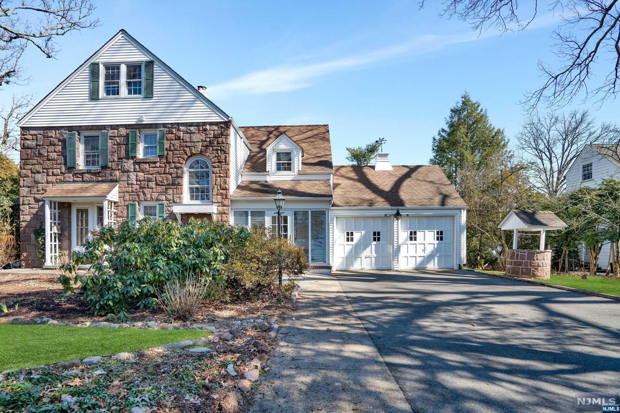 251 Ivy Place, Ridgewood, NJ 07450 Listing Photo  0