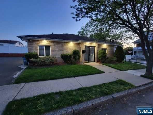 183 Boulevard, Hasbrouck Heights, NJ, 07604