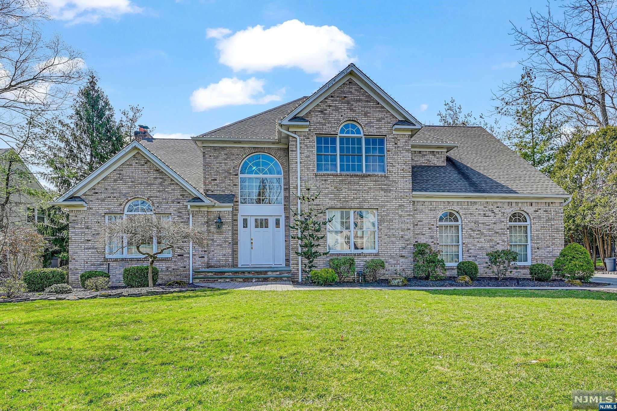 27 Leach Avenue, Park Ridge, NJ 07656 Listing Photo  0
