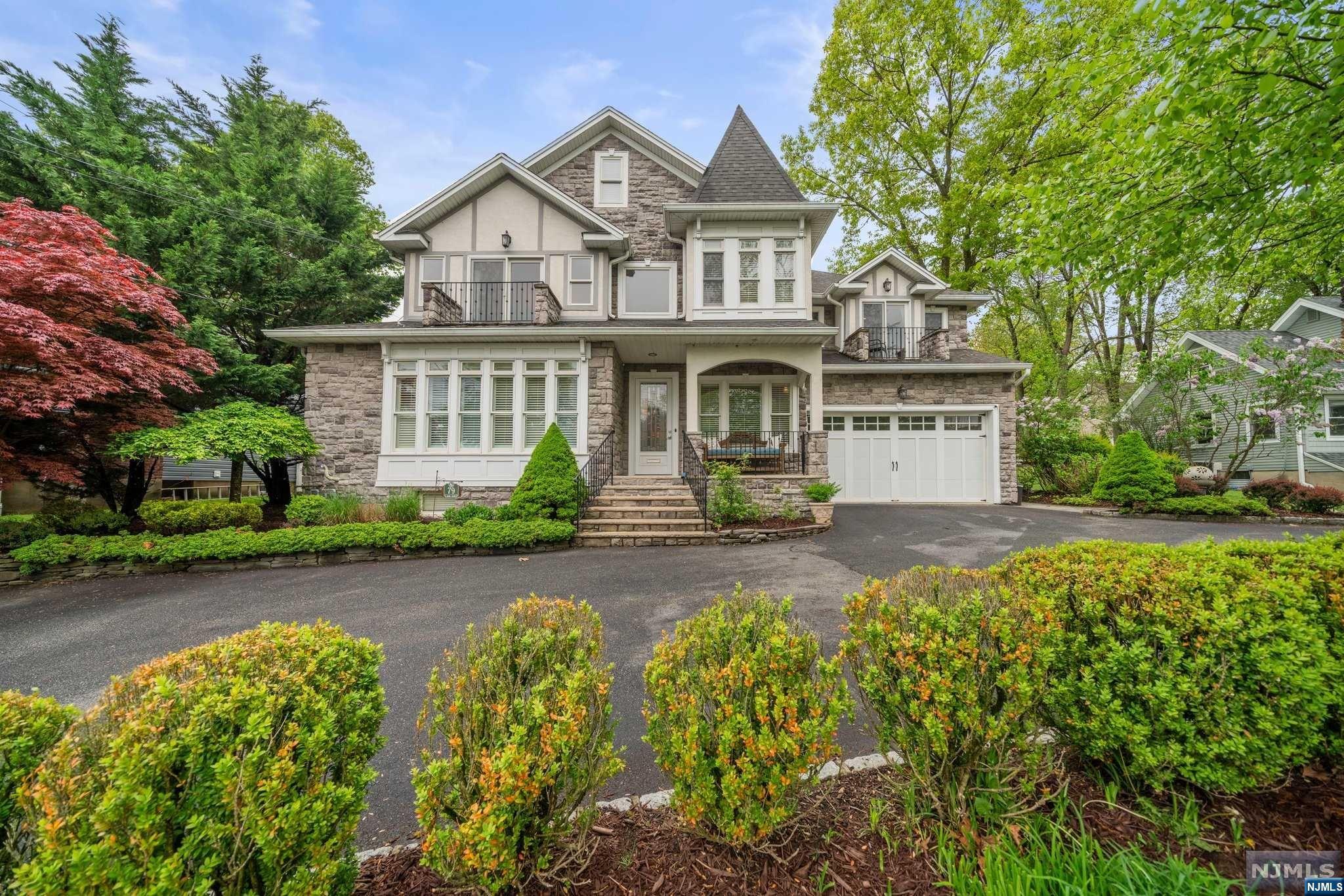 79 Lake W Drive, Wayne, NJ 07470 Listing Photo  0