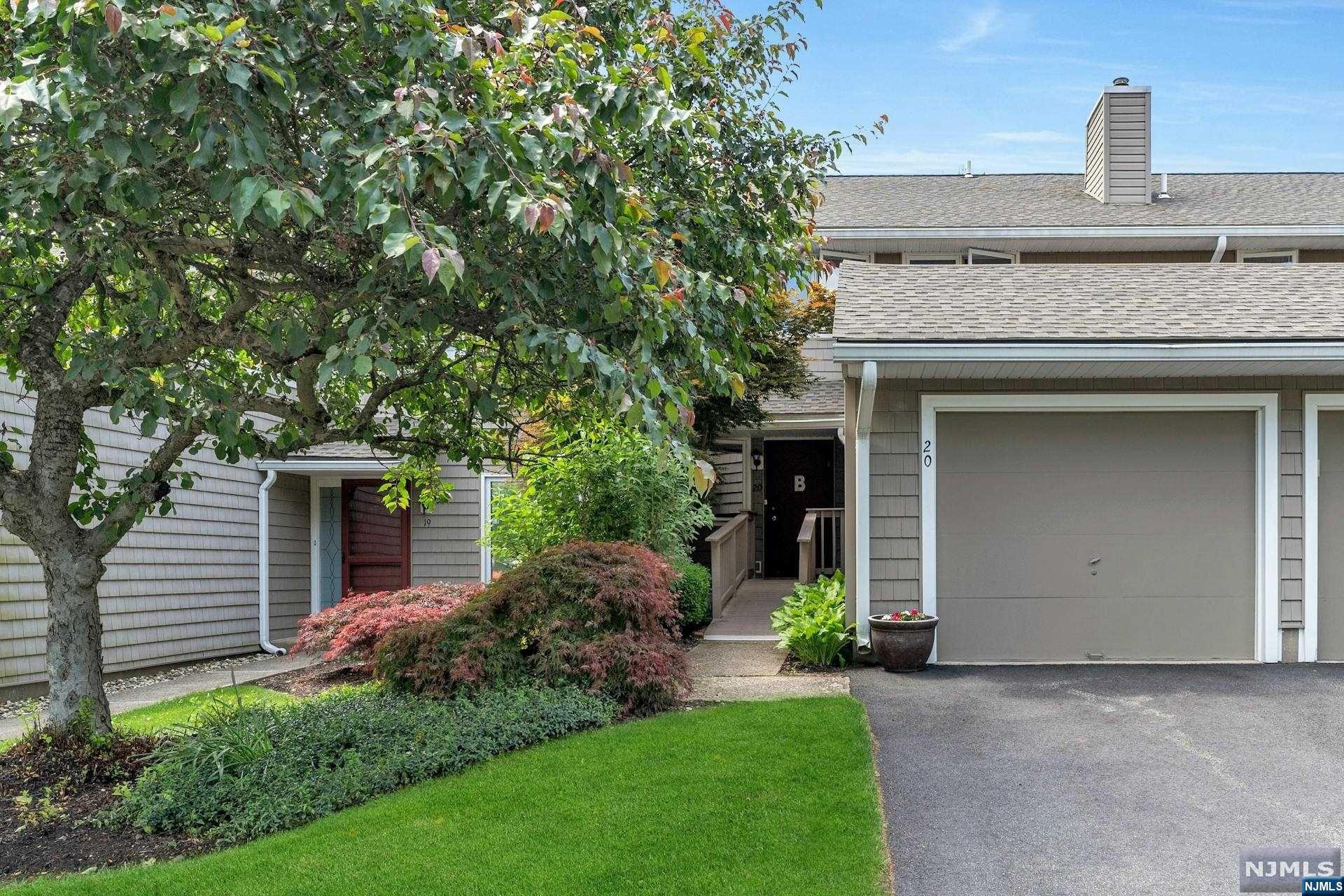 20 PARSONS COURT MAHWAH NJ 07430