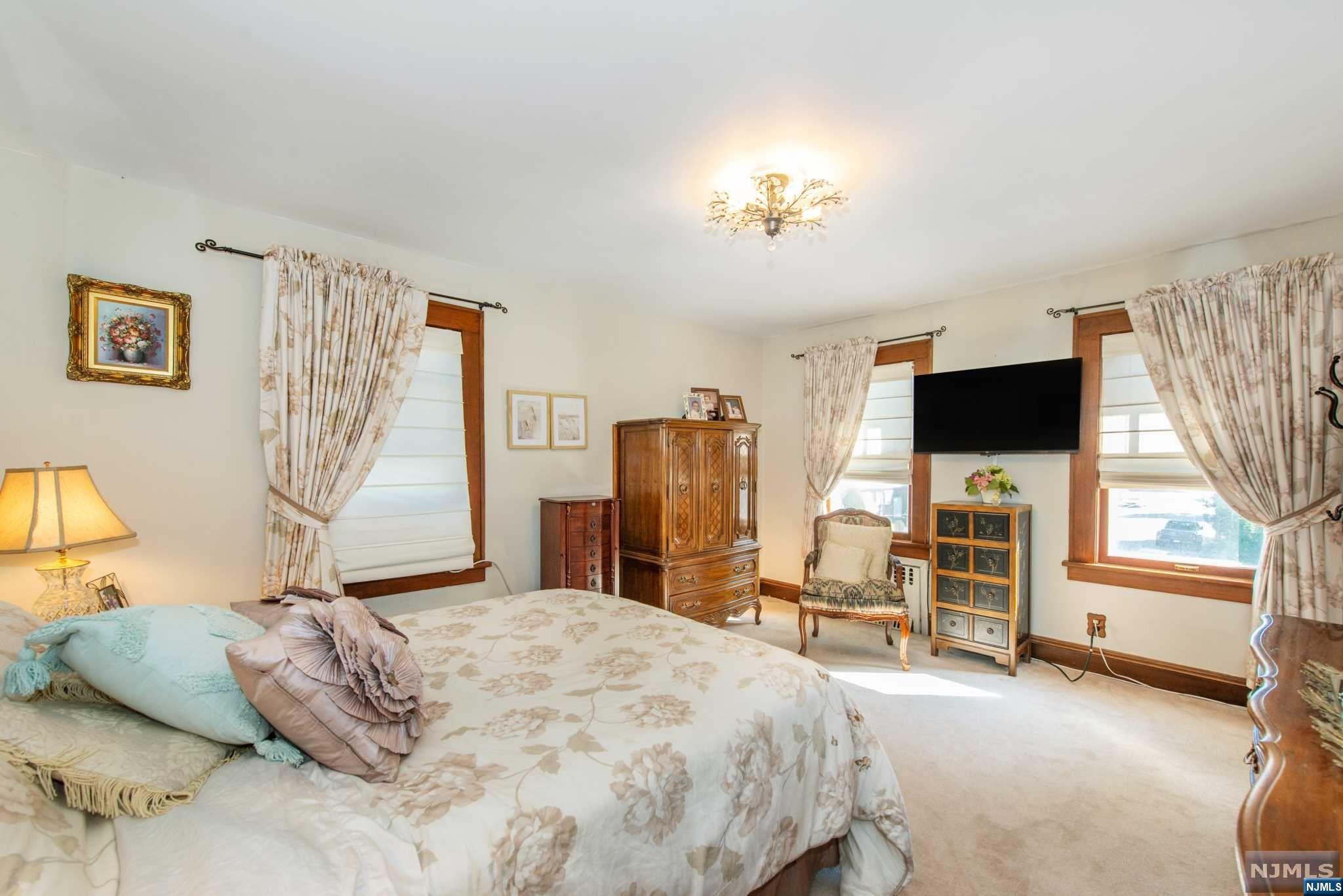 Homes for sale in Clifton, NJ | 55 Heights Rd, Clifton, NJ 07012 | MLS# 24017835