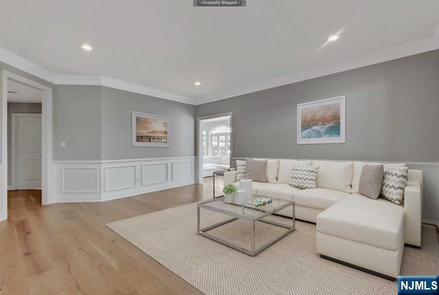 Homes for sale in Mahwah, NJ | 15 Roxbury Rd, Mahwah, NJ 07430 | MLS# 24019802