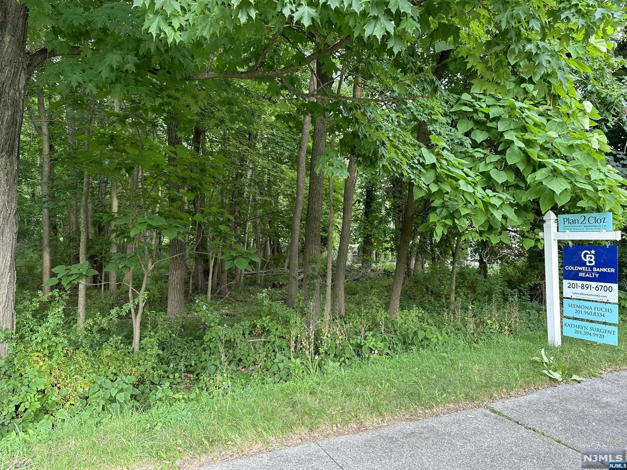 Homes for sale in West Caldwell, NJ | 156 Fairfield Ave, West Caldwell, NJ 07006 | MLS# 24020107