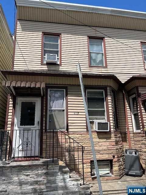 $384,999 Duplex