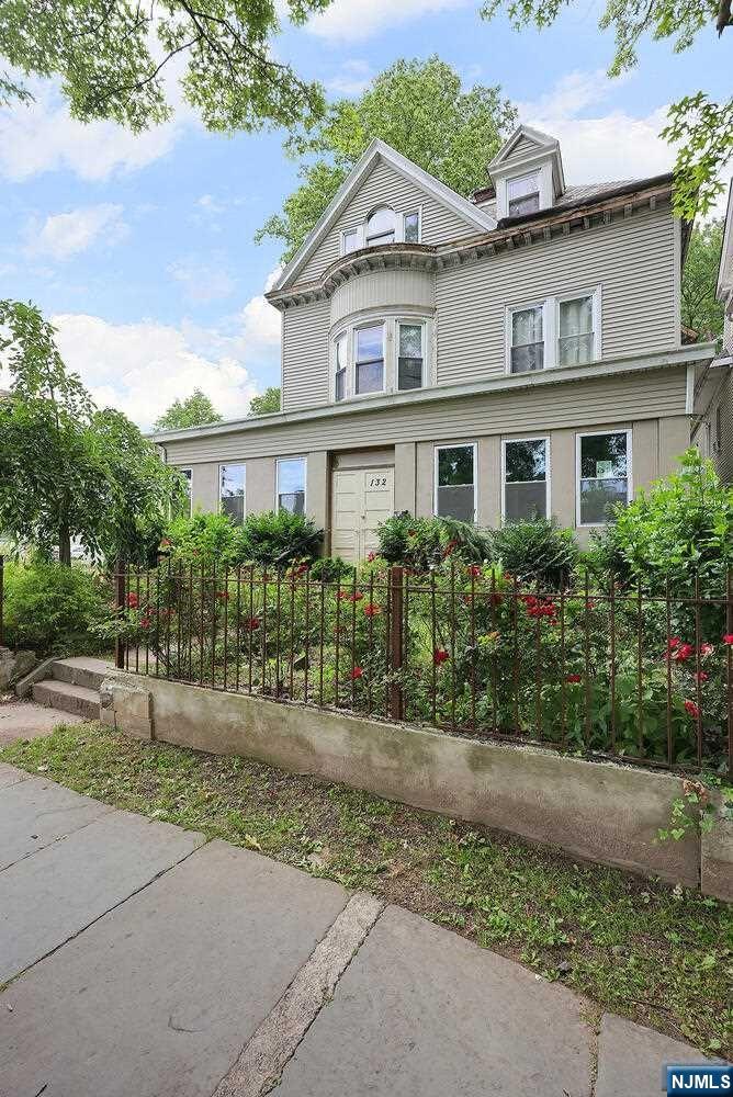 Homes for sale in East Orange, NJ | 132 S Munn Ave, East Orange, NJ 07018 | MLS# 24021909