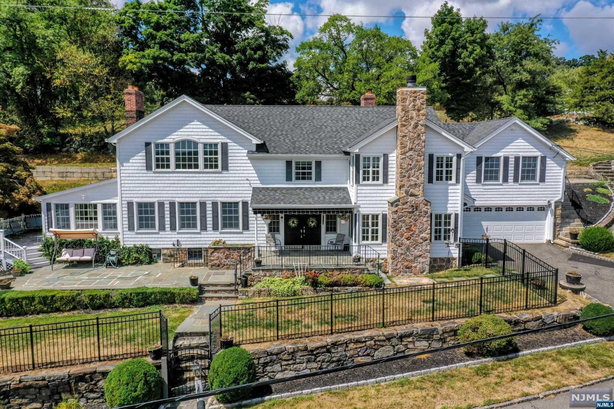 Homes for sale in Rockaway Township, NJ | 11 Charlottesburg Rd, Rockaway Township, NJ 07005 | MLS# 24022594