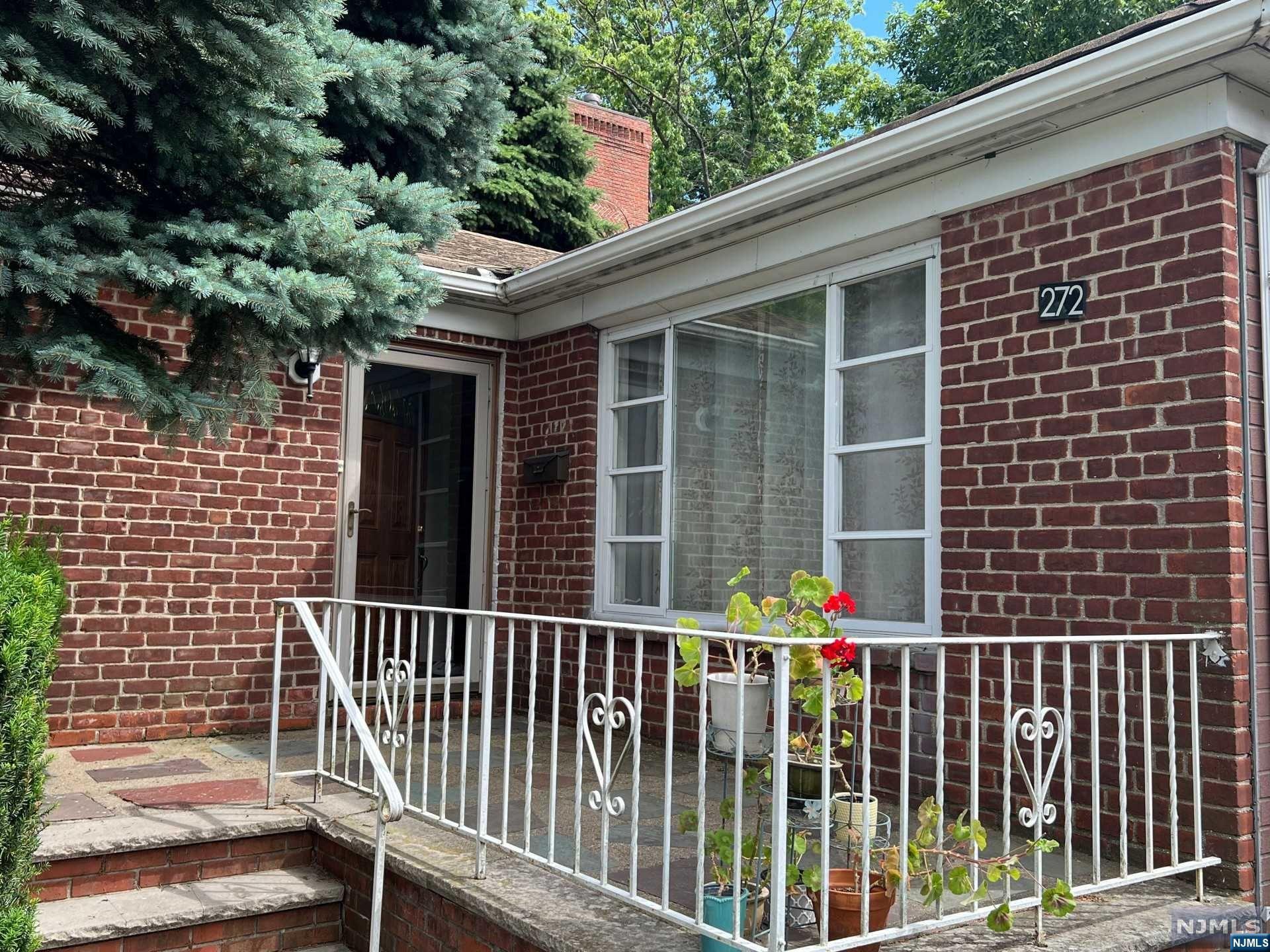 Homes for sale in Fort Lee, NJ | 272 Westview Ave, Fort Lee, NJ 07024 | MLS# 24023313