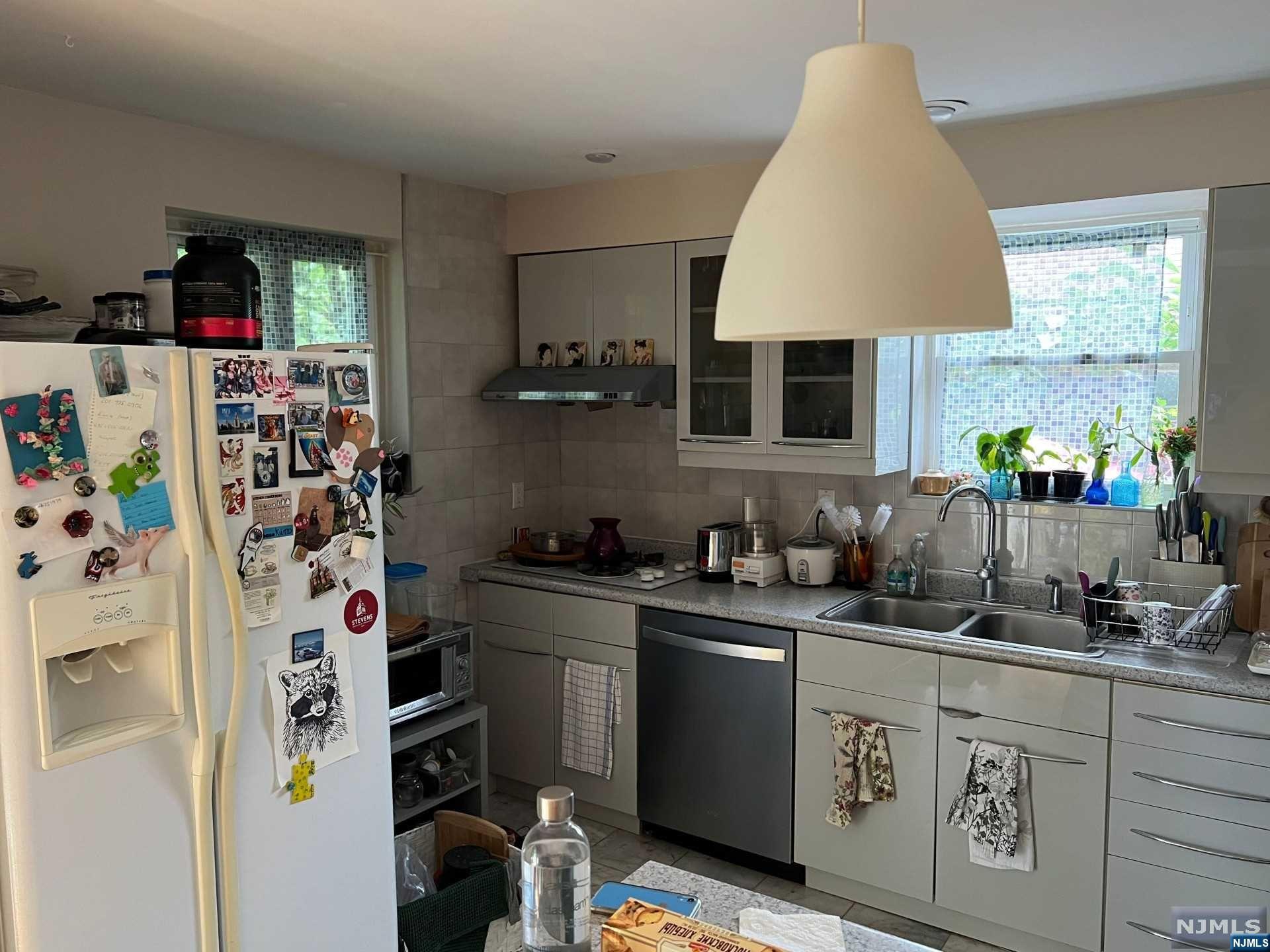 Homes for sale in Fort Lee, NJ | 272 Westview Ave, Fort Lee, NJ 07024 | MLS# 24023313